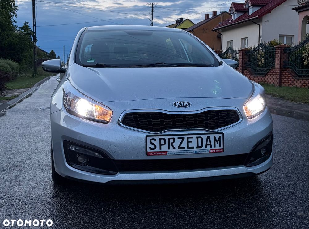 Kia Ceed 1.4 CVVT ISG Vision - 5