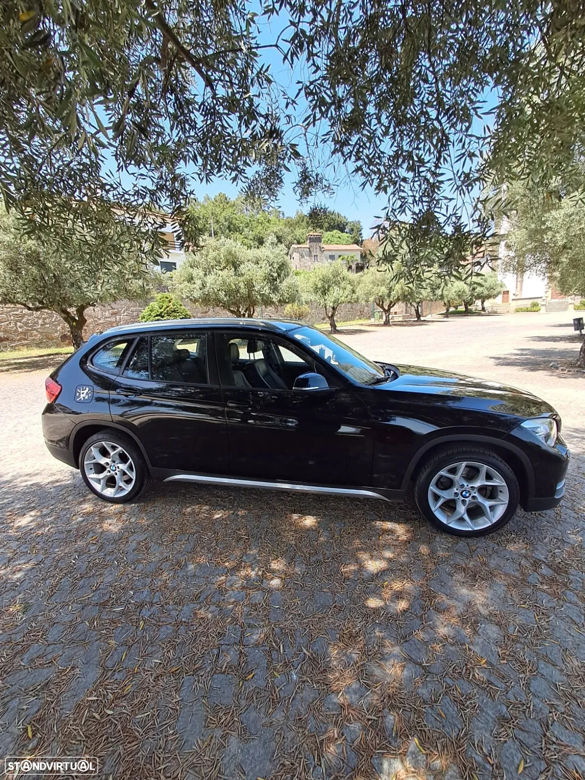 BMW X1 20 i xDrive Auto xLine - 4