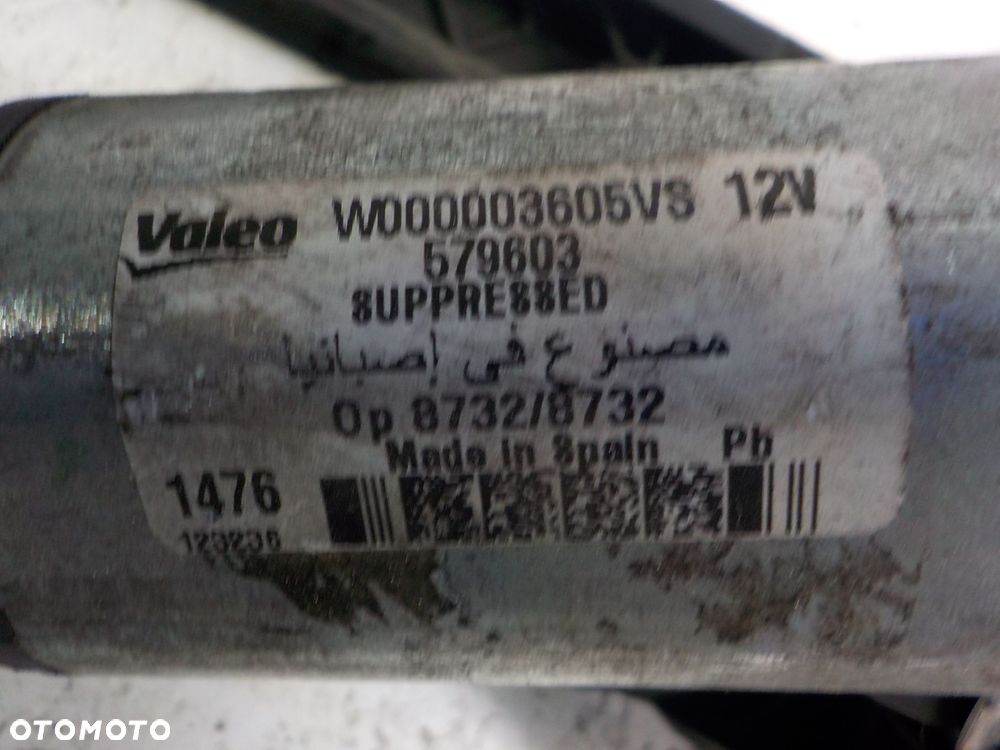 AUDI A3 MECHANIZM SILNICZEK WYCIERACZKI 579603 - 2