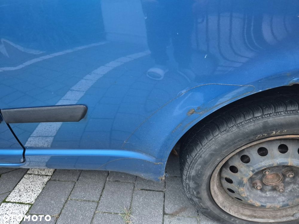 Toyota Yaris - 23
