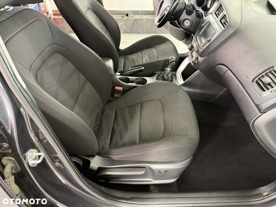 Kia Ceed - 3