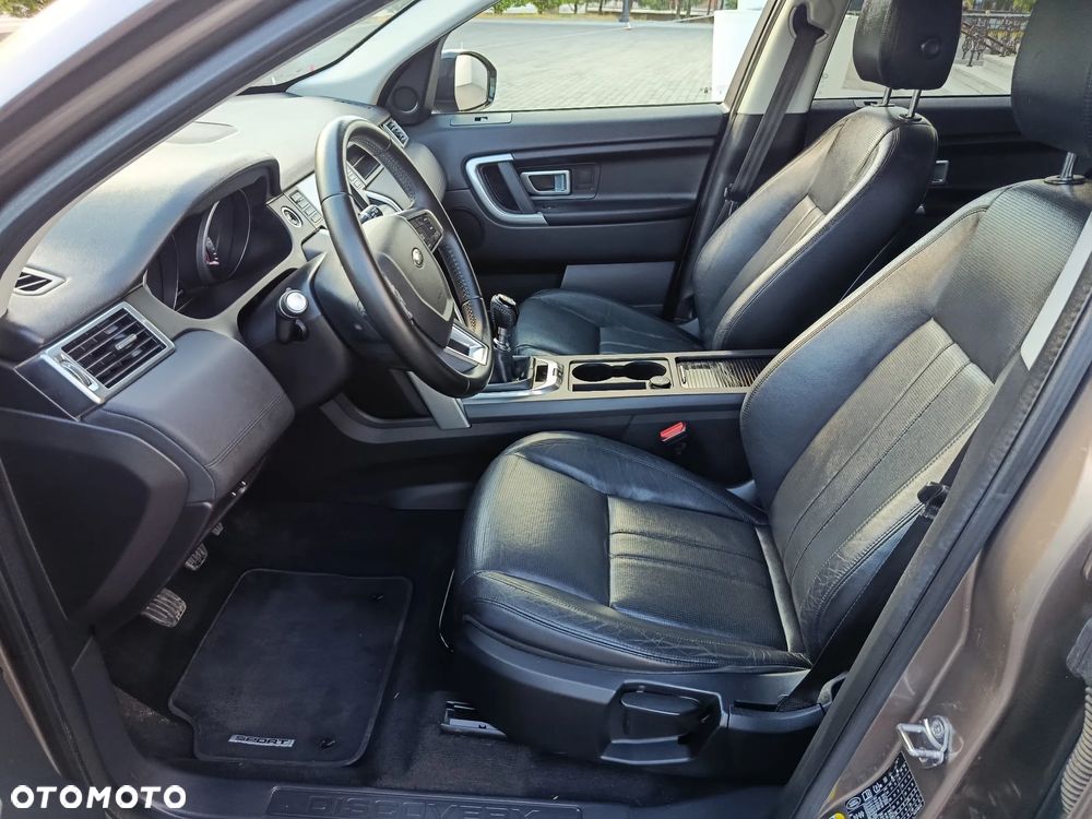 Land Rover Discovery Sport TD4 HSE Luxury - 21