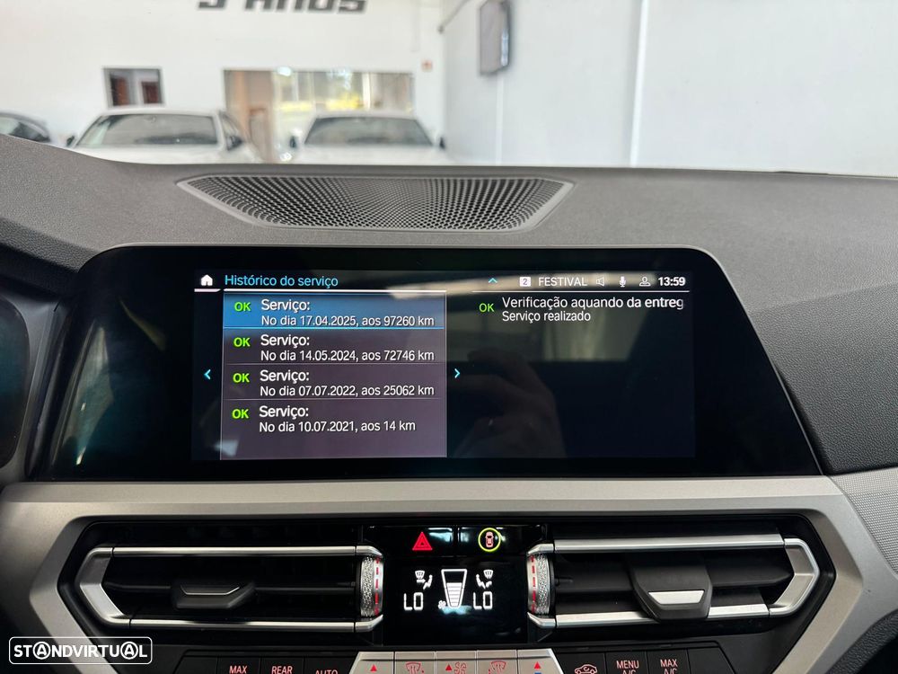 BMW 320 d Pack M Auto - 31