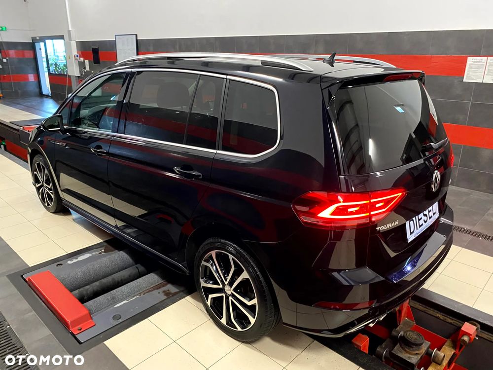 Volkswagen Touran 2.0 TDI BMT Highline DSG - 13