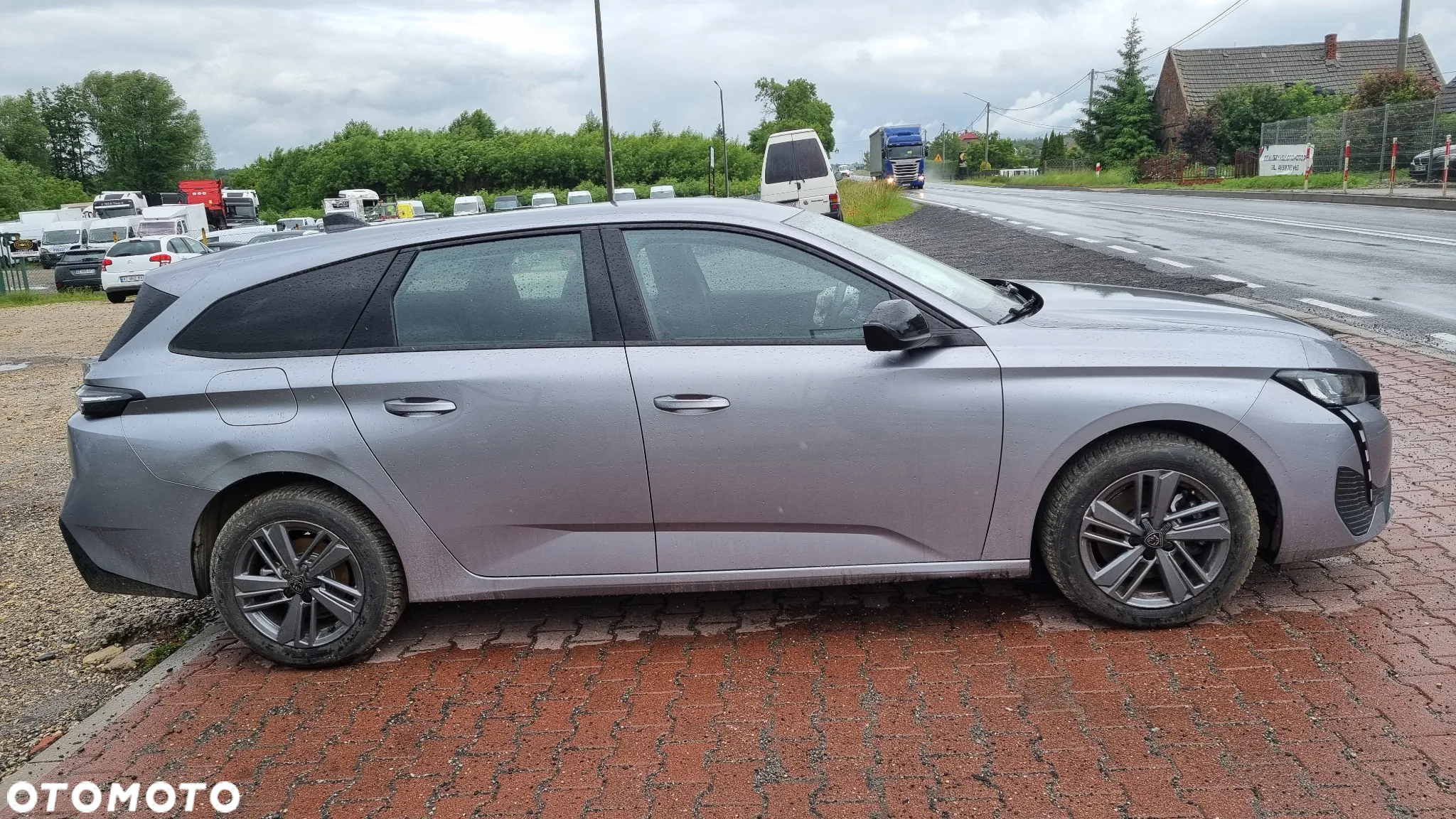 Peugeot 308 1.2 PureTech Active Pack S&S EAT8 - 4