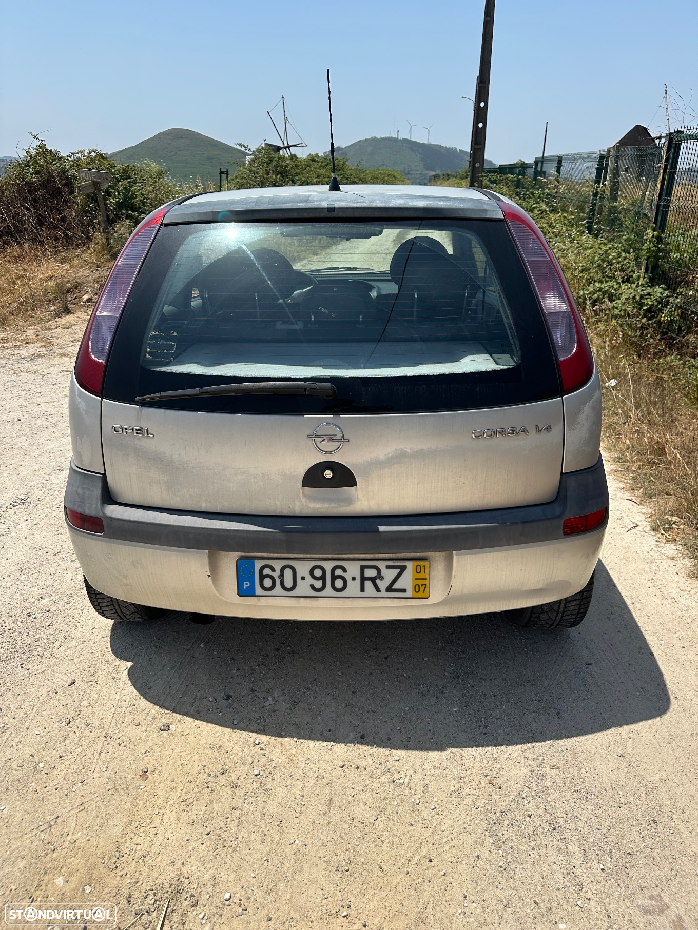 Opel Corsa 1.4 16V Sport - 4