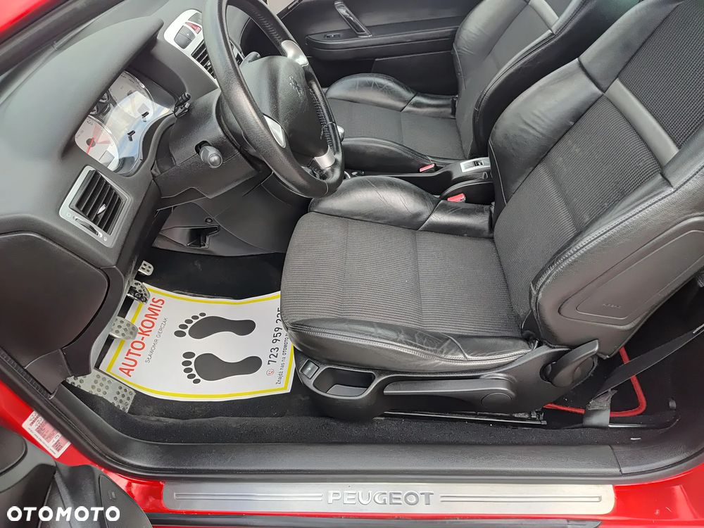 Peugeot 307 CC 1.6 - 16