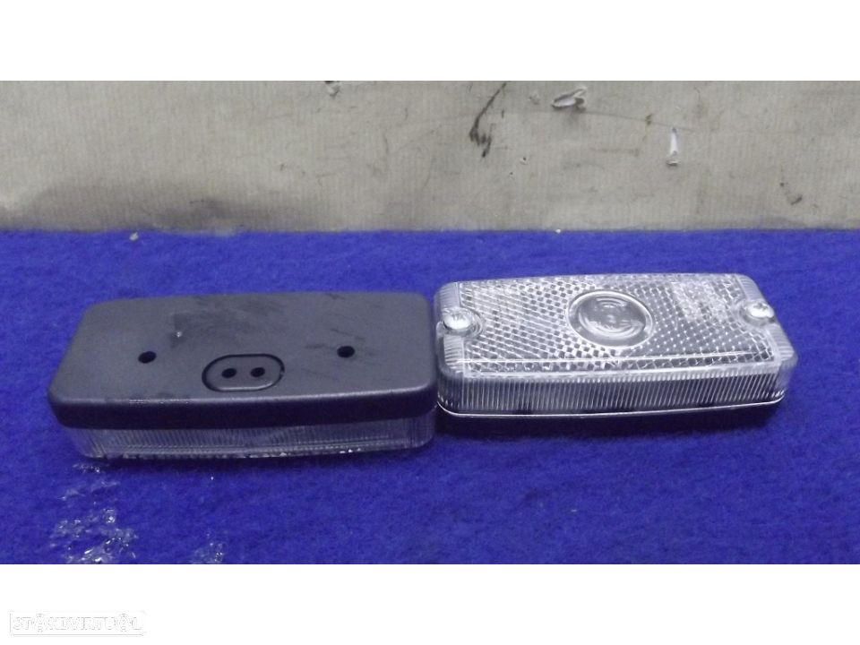 farolins de marcha atras para adaptar EX.renault 4 L - 3