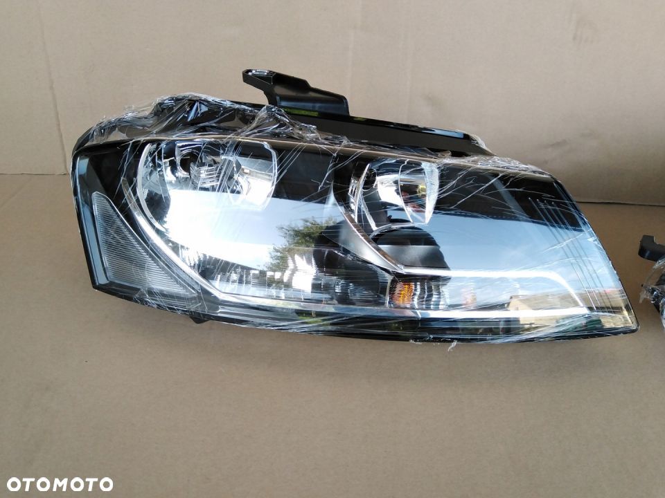 AUDI A3 8P0 LIFT 09- LAMPA H7 PRZOD JAZDA DZIENNA - 2