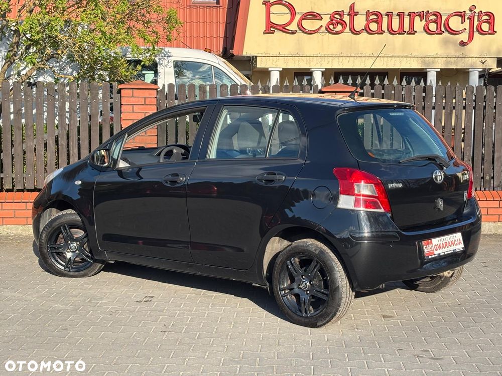 Toyota Yaris 1.33 Sol - 12