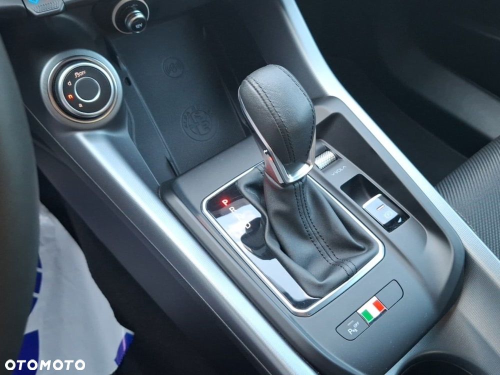 Alfa Romeo Tonale - 14