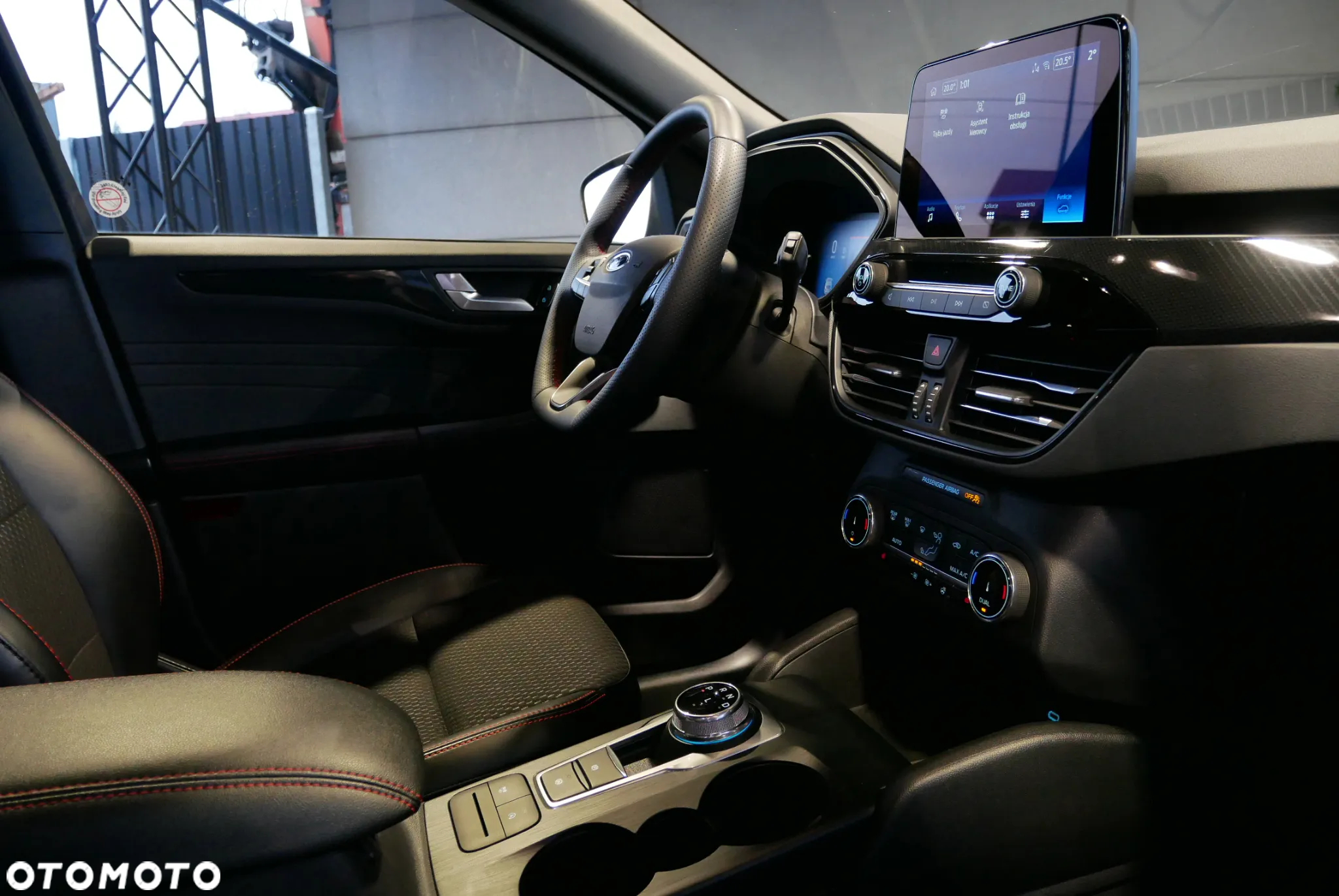 Ford Escape 1.5 EcoBoost AWD SE - 30