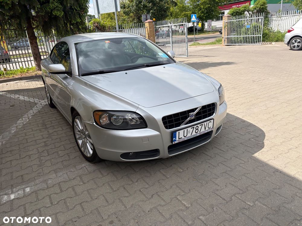 Volvo C70 2.4i Momentum - 9