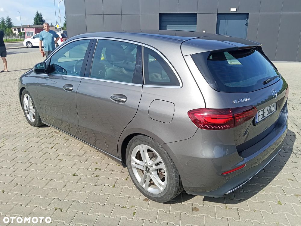 Mercedes-Benz Klasa B 200 d Progressive 8G-DCT - 3