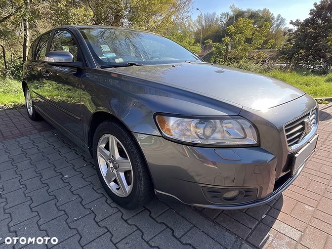 Volvo V50 2.0D Momentum - 1