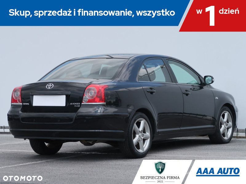 Toyota Avensis - 6