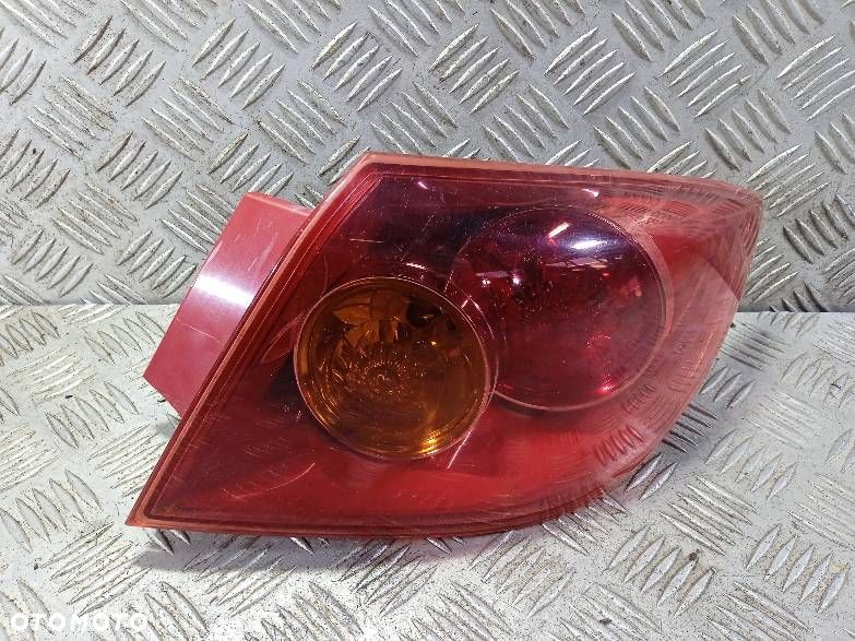 LAMPA PRAWA TYLNA MAZDA 3 - 1