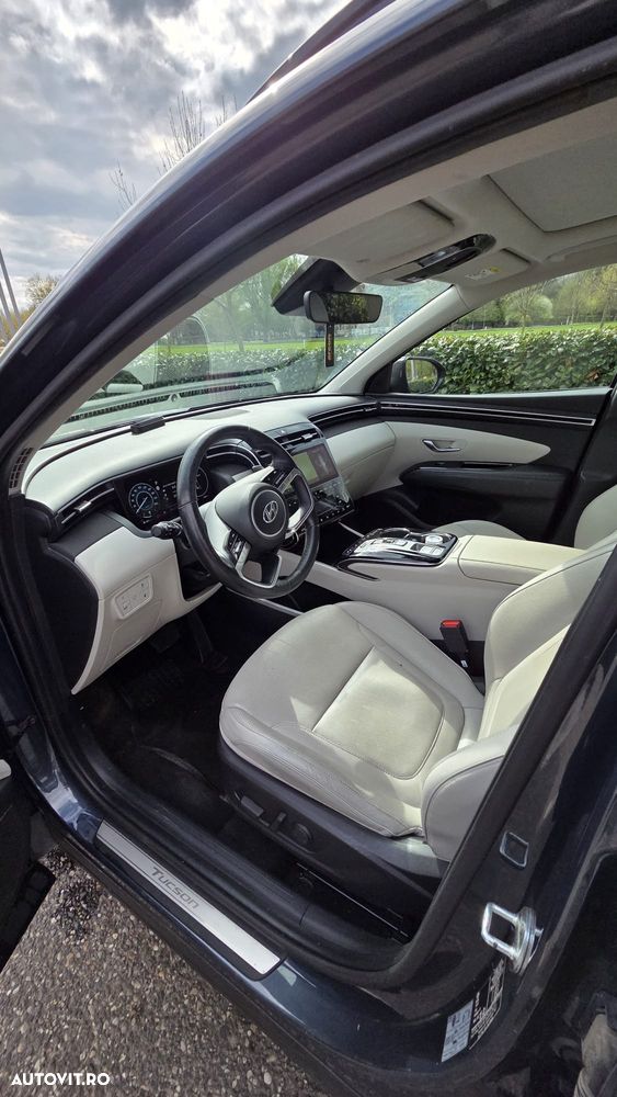 Hyundai Tucson PHEV 1.6 l 265 CP 4WD 6AT Luxury - 28