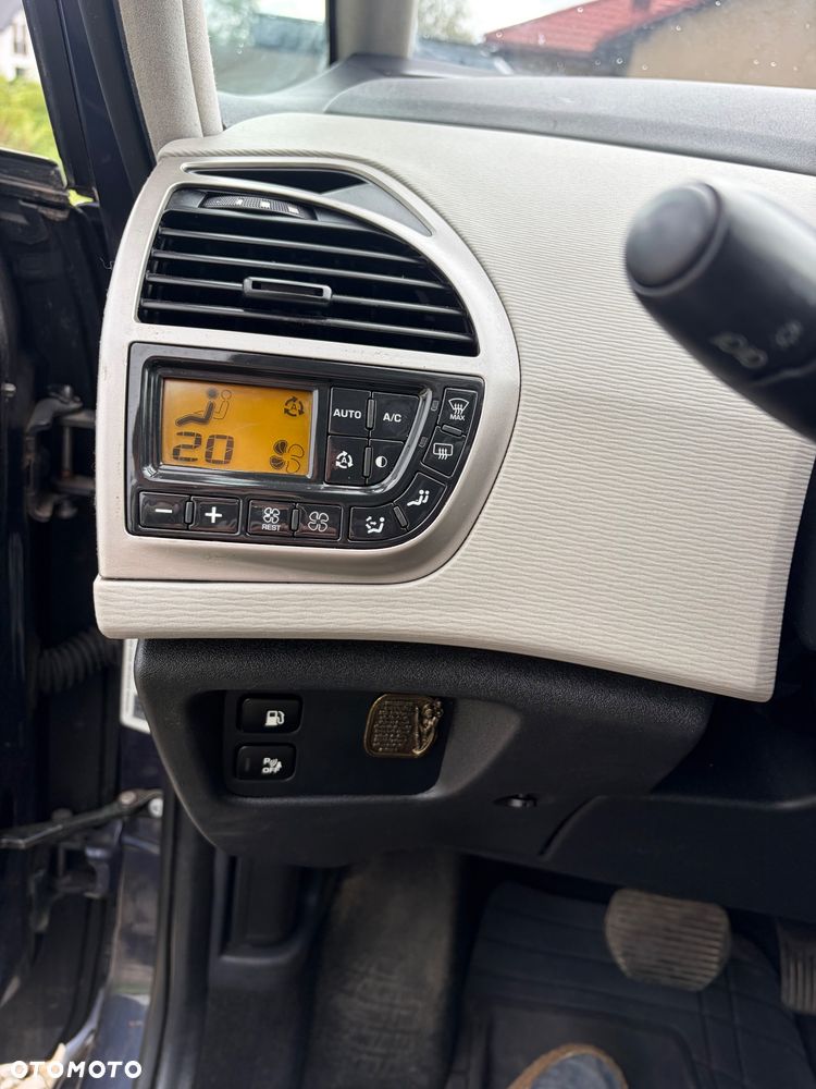 Citroën C4 Picasso 1.6 HDi Equilibre Pack MCP - 13
