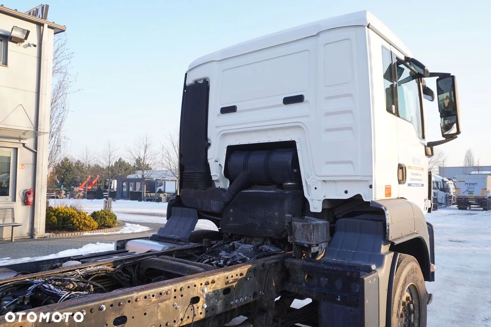MAN TGS 26.360 / Rama 550 cm / oś skrętna / Euro 5 - 9