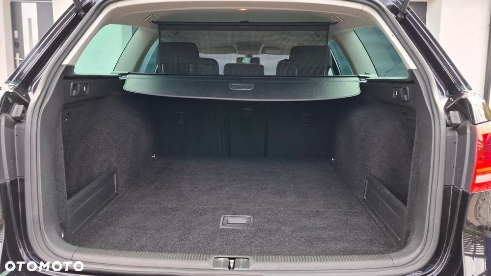 Volkswagen Passat - 6
