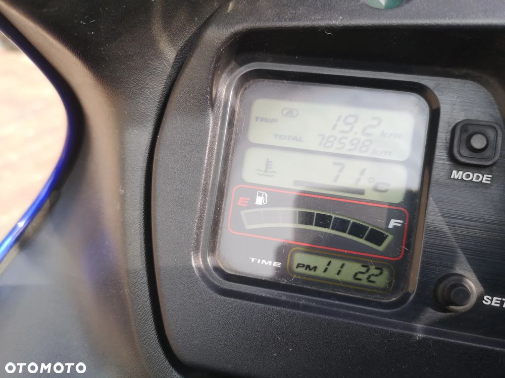Honda CBR - 7