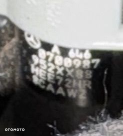 Mercedes-Benz Klasa C - 32