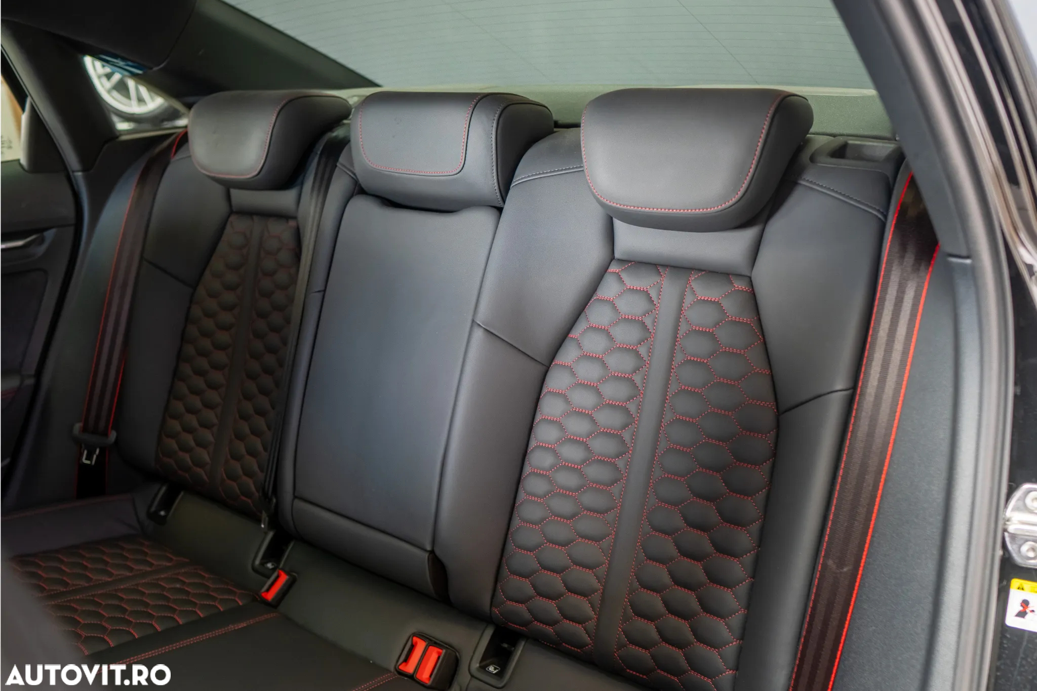 Audi RS3 TFSI quattro S tronic - 18
