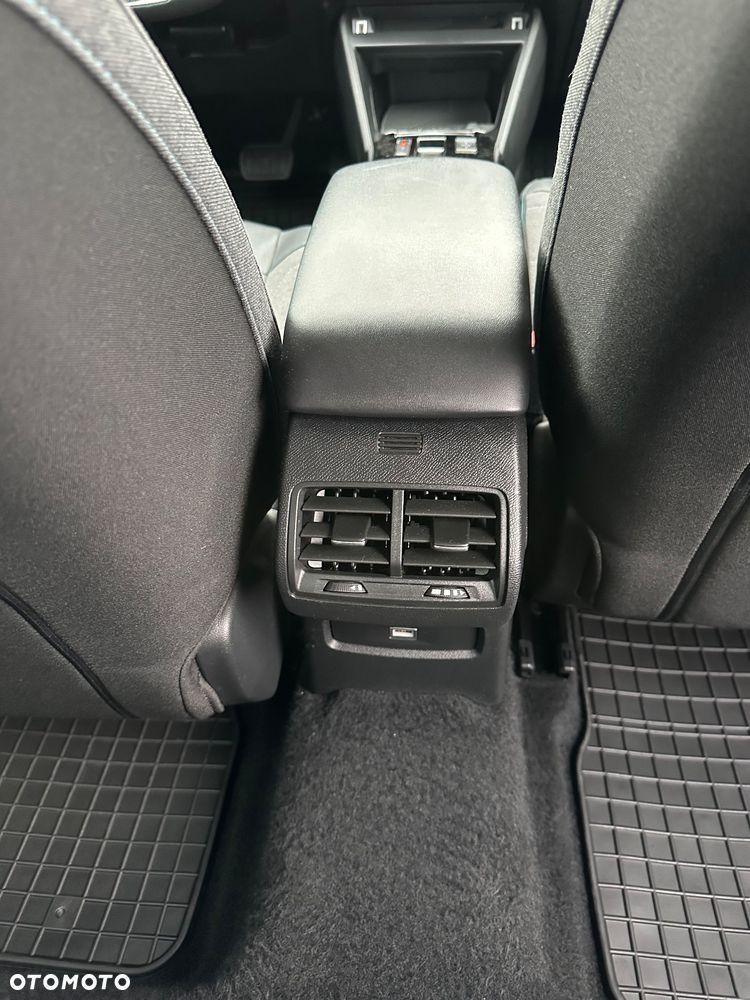 Citroën C4X 1.5 BlueHDi Shine S&S EAT8 - 27