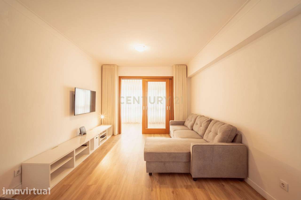 Apartamento T1 + Escritório totalmente remodelado - Grande imagem: 4/32