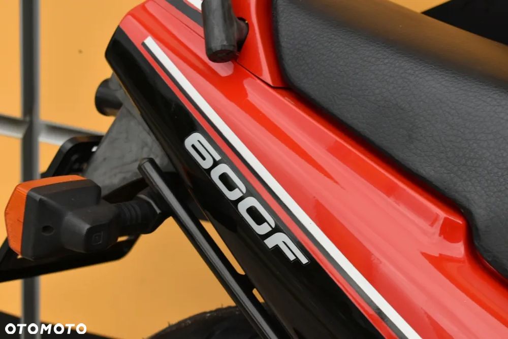 Honda CBR - 36