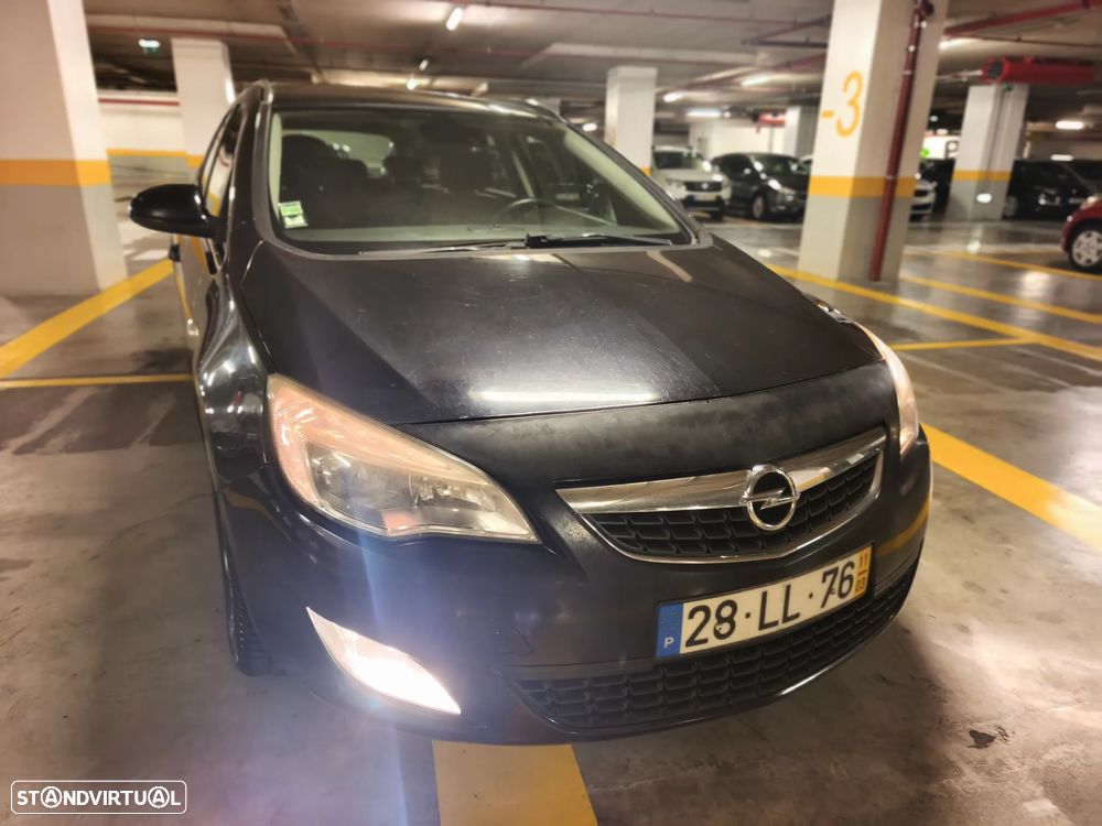 Opel Astra Sports Tourer 1.7 CDTi Cosmo - 2