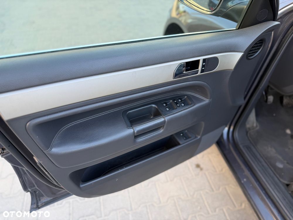 Volkswagen Touareg 3.0 V6 TDI Tiptr - 11