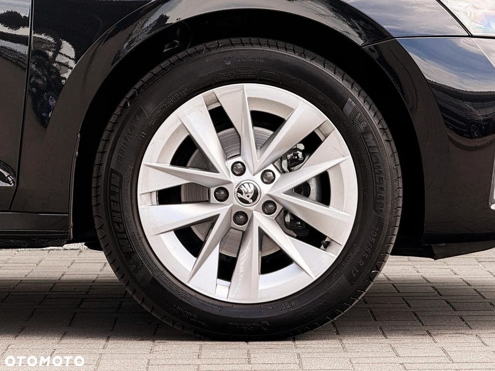 Skoda Octavia 1.5 TSI Selection - 8