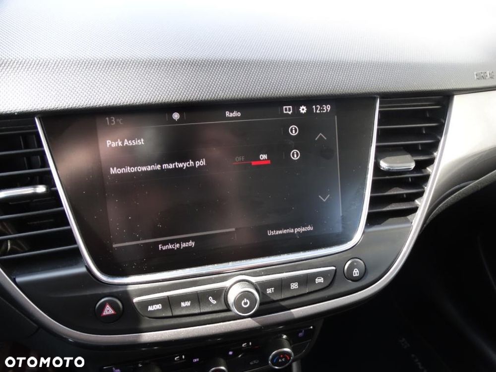 Opel Crossland X - 18