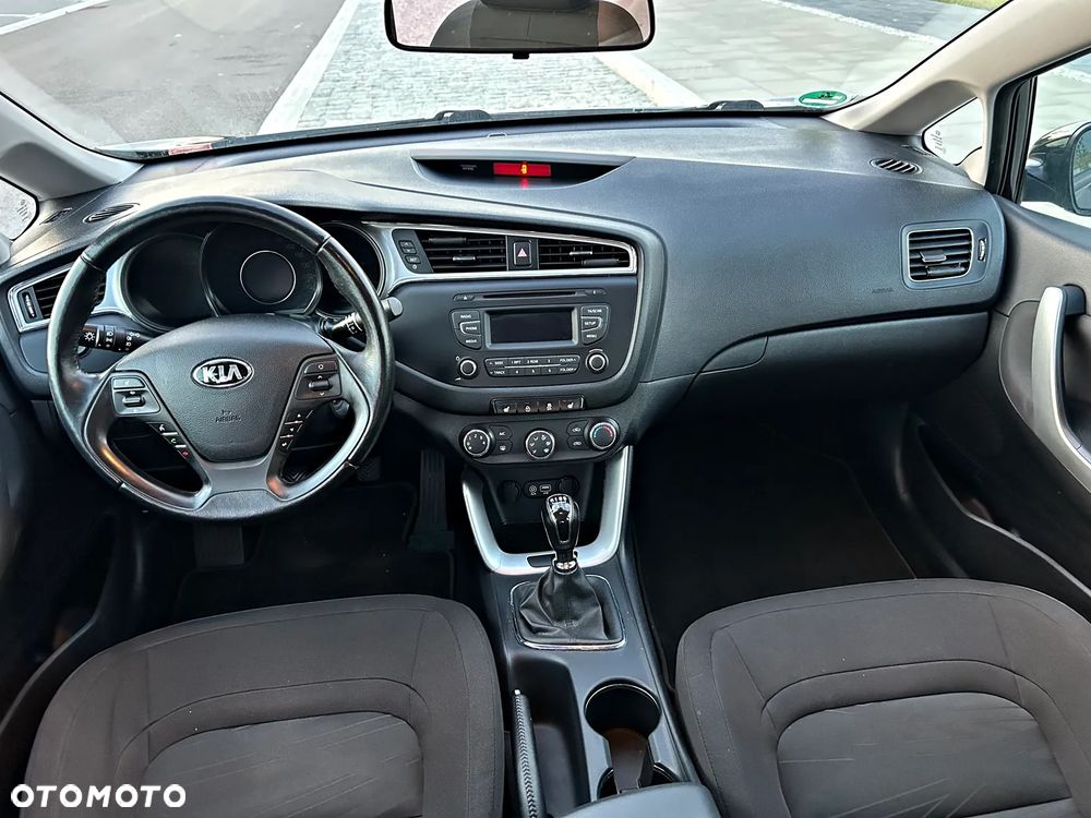 Kia Ceed 1.4 L Business Line - 3