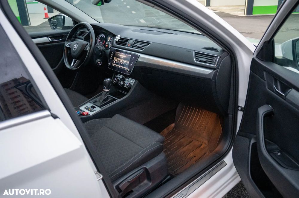 Skoda Superb 1.6 TDI DSG Style - 10