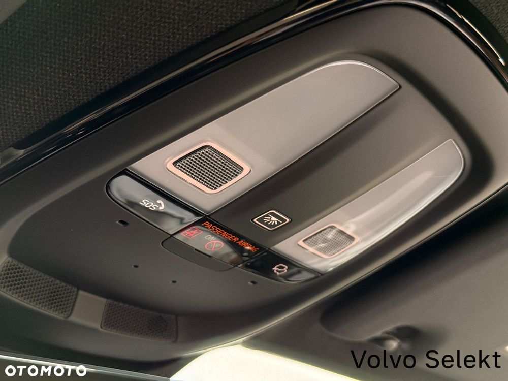 Volvo XC 40 - 18