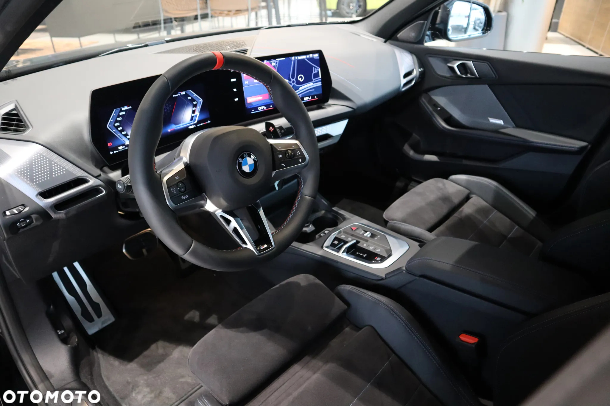 BMW Seria 1 M135 xDrive - 24