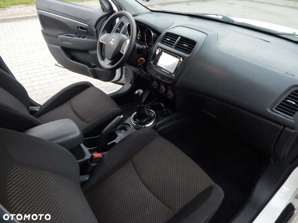 Mitsubishi ASX 1.6 2WD SUV-Star - 11