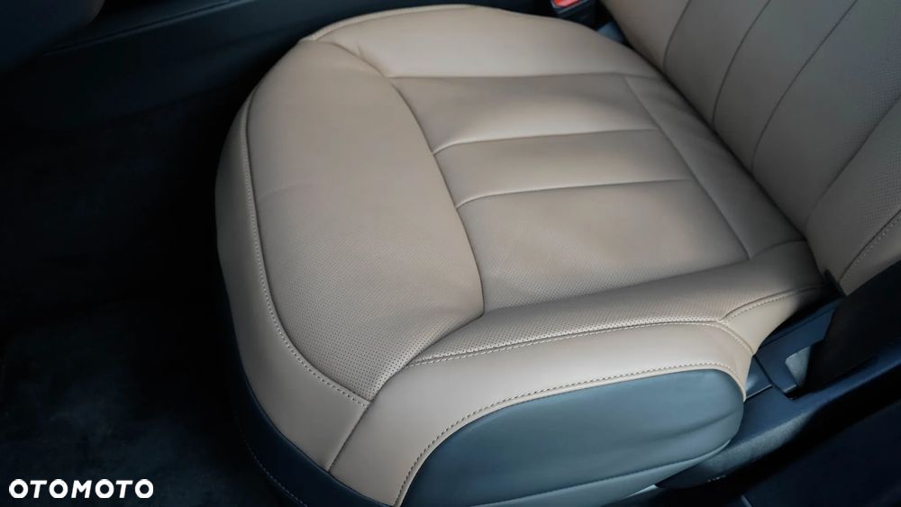 Land Rover Range Rover Sport D300 Dynamic HSE - 25