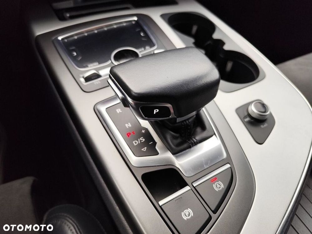 Audi Q7 45 TDI Quattro Tiptronic - 22