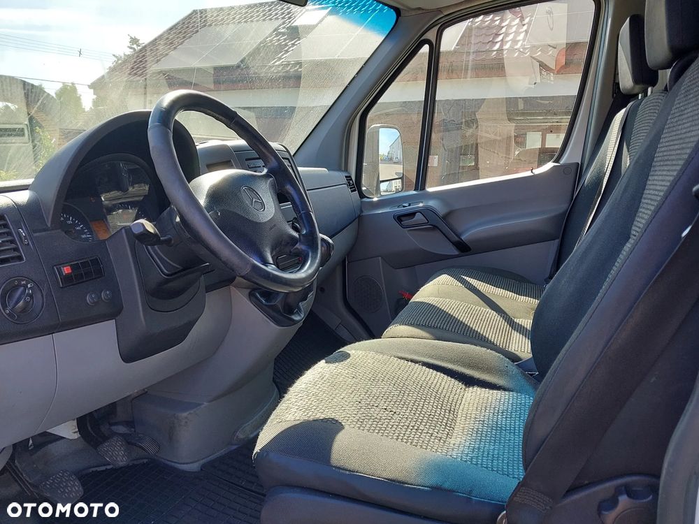 Mercedes-Benz SPRINTER - 7