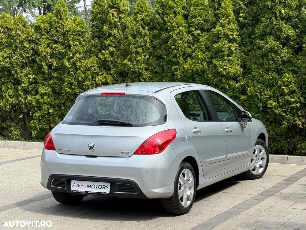 Peugeot 308 - 2