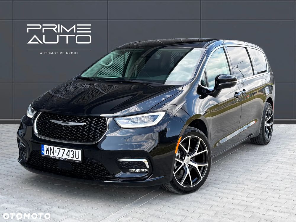 Chrysler Pacifica - 8