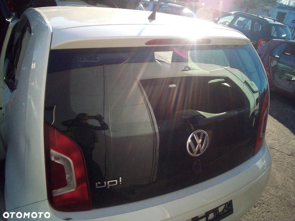 * KLAPA BAGAŻNIKA VOLKSWAGEN UP * - 3