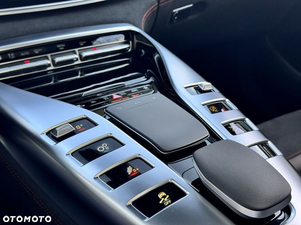 Mercedes-Benz AMG GT 53 4Matic+ 4D Speedshift TCT 9G - 30