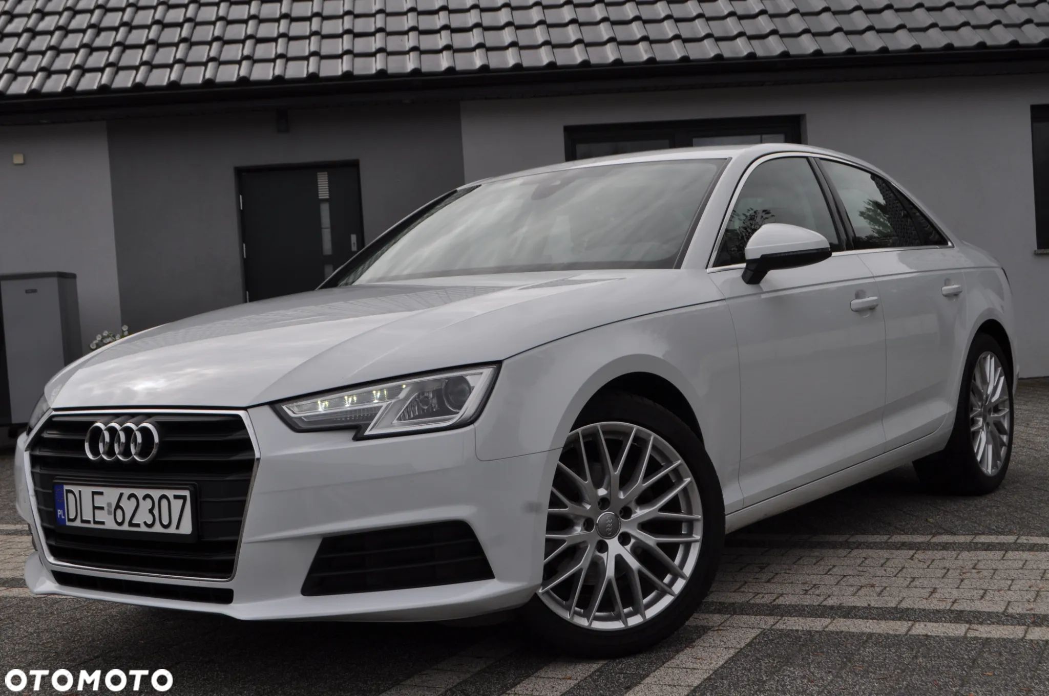 Audi A4 - 1