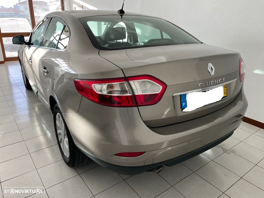 Renault Fluence 1.5 dCi Dynamique - 10