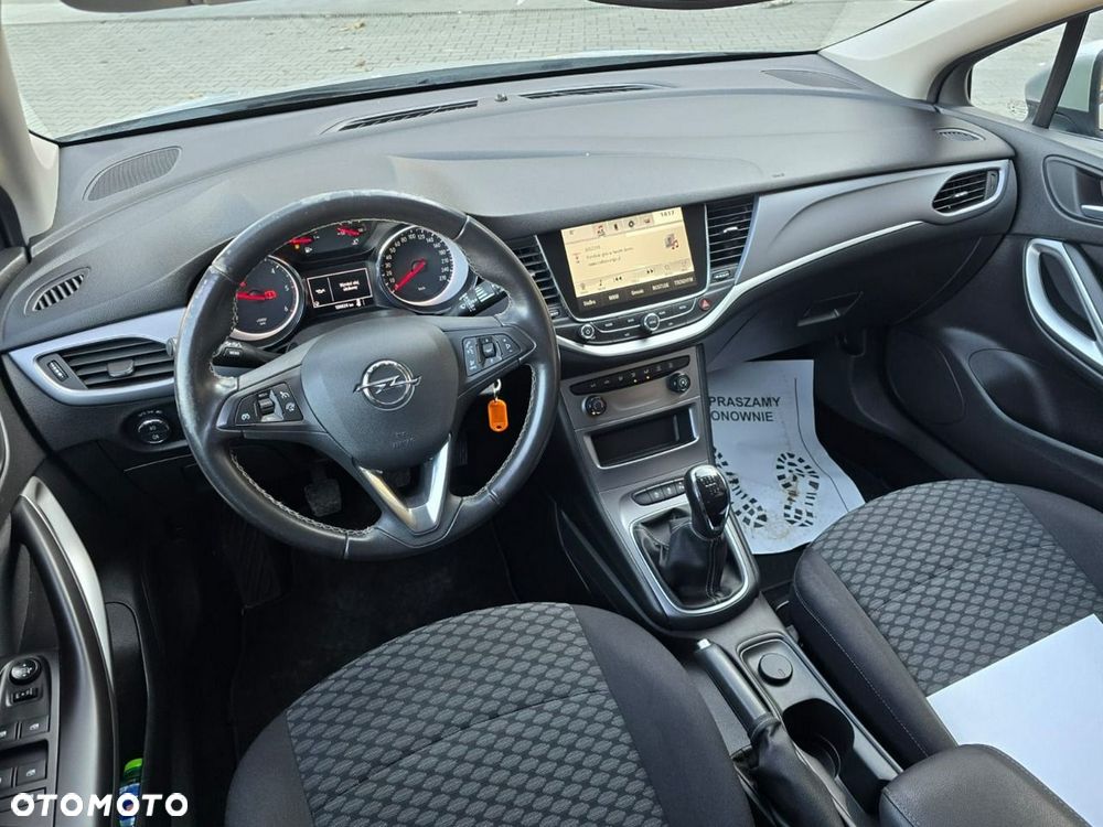 Opel Astra - 24